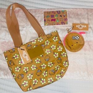 Aloha Collection x Hello Kitty Bundle.